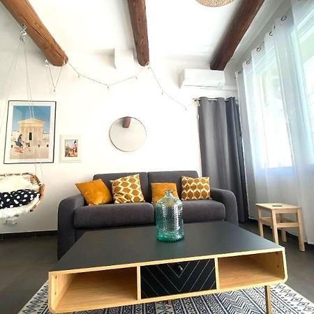 Le Cosy Apartment Nimes Bagian luar foto