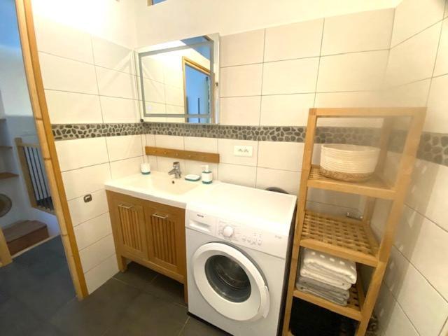 Le Cosy Apartment Nimes Bagian luar foto